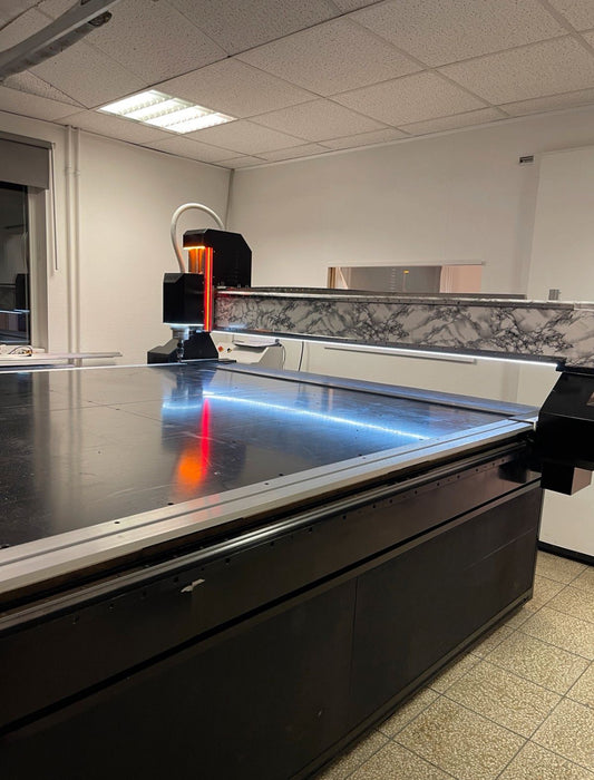 Meister der Präzision: Unser 2x3 Meter CNC-Fräser enthüllt